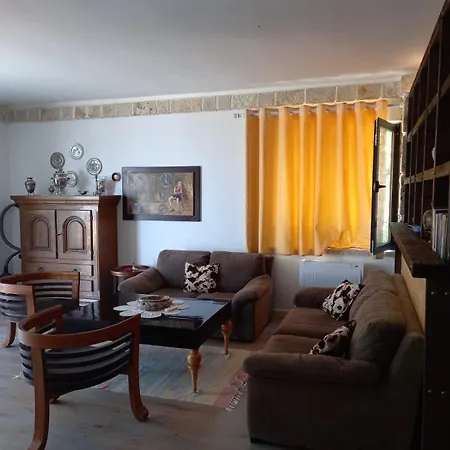 Rahoni Park & Apartments Hotell