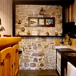 Ξενοδοχείο Rahoni Park & 4*