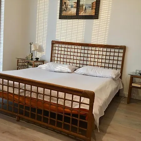 Rahoni Park & Apartments Szálloda