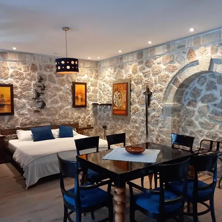 Szálloda Rahoni Park & Apartments