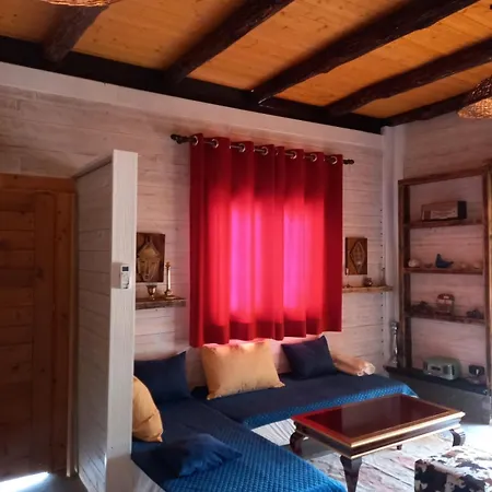 Rahoni Park & Apartments Szálloda